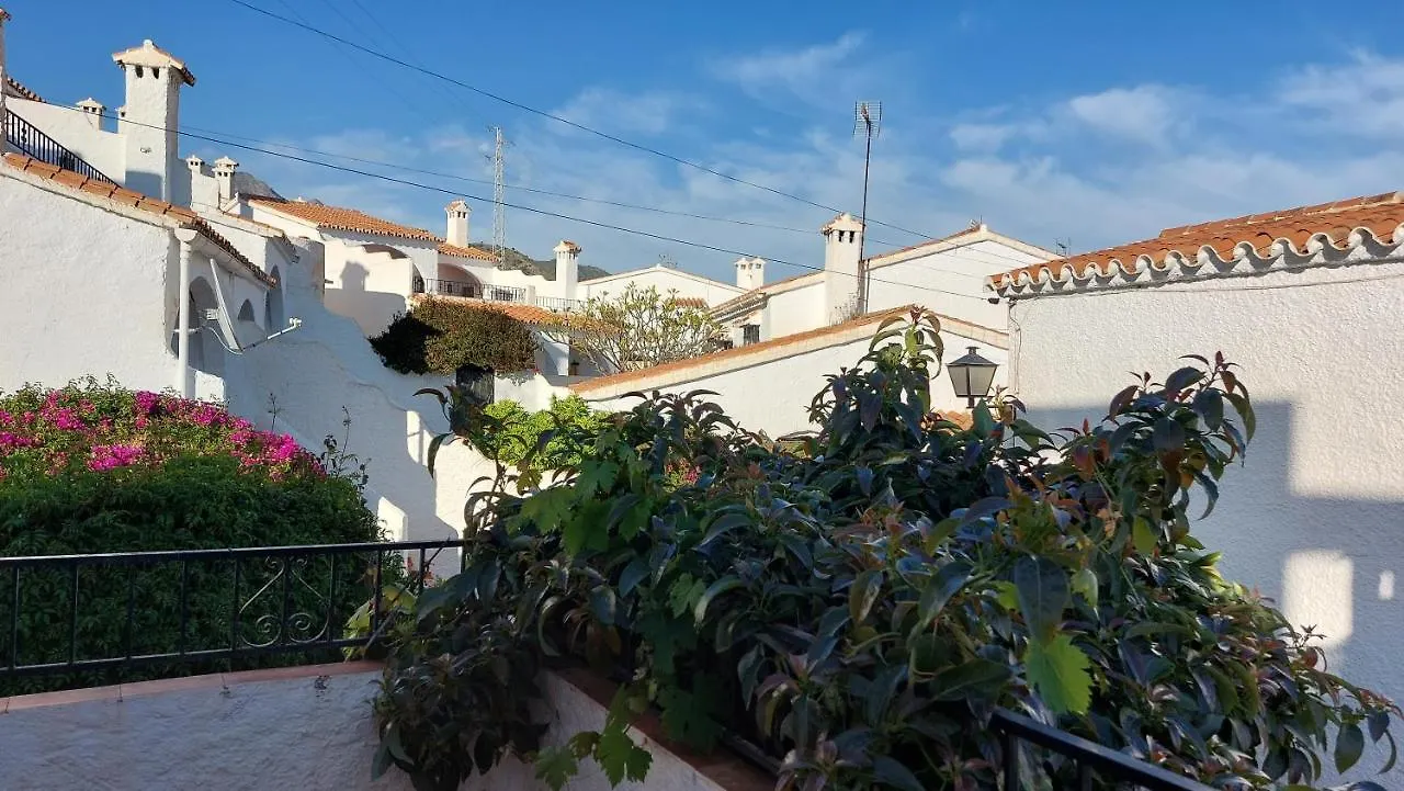 New Boho Home With Balcony, Private Garden And Communal Pool Nerja Nyaraló