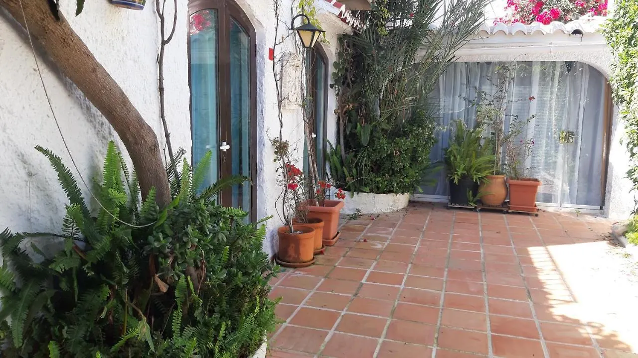 New Boho Home With Balcony, Private Garden And Communal Pool Nerja
